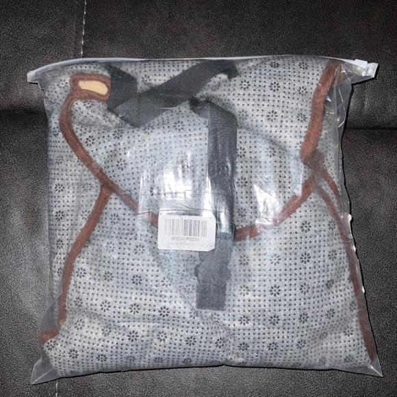 Large Snuffle Mat for Dogs Foldable - Picture 8 of 8